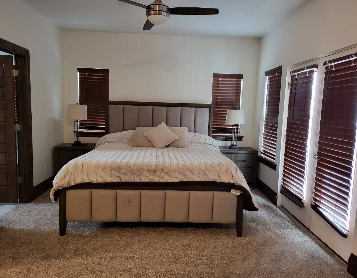 Looks Amazing Cleaning gallery image 24
