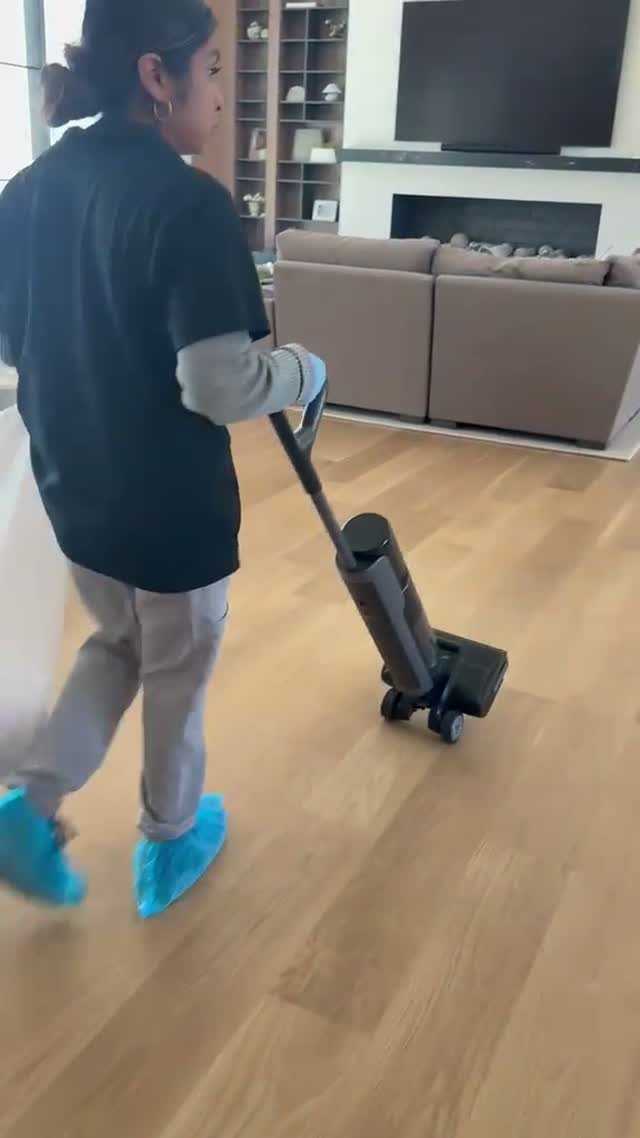 Looks Amazing Cleaning gallery video 11